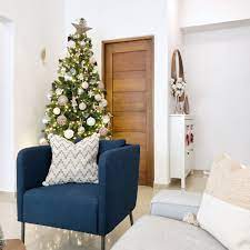 Living Room With Ikea Ekero Chair Christmas Decoration Christmas Decorations Living Room Living Room Decor Inspiration Beach Living Room