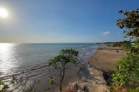 Objek wisata pantai yang paling terkenal di jogja adalah parangtritis. Pantai Anyer Dan Tempat Wisata Di Kabupaten Serang Ditutup