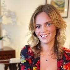 Katrina Roscoe's Instagram, Twitter & Facebook