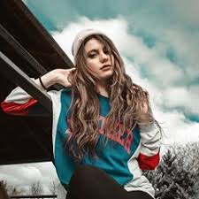 Elisaybuke Instagram Photos And Videos In 2020 Instagram Instagram Photo Photo