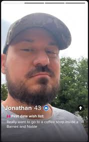 After feedback from Threads today here is my dating profile! Do your worst  I beg you!