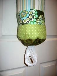 Safety pin, pins, thread, iron, sewing machine. 10 Handmade Bags For Women