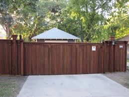 Driveway entrance ideas landscaping, driveway landscaping photos, easy landscaping ideas for driveway entrance, landscaping ideas fot intrances, lentrance landscaping. Automatic Gate Inspiration Photos Texas Best Fence Patio