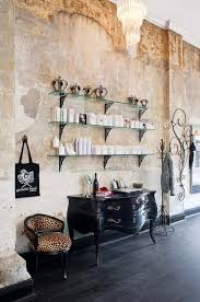 Pin By Tamia Di Remy Hair And Beaut On Salon Workspaces Salon Decor Beauty Salon Decor Hair Salon Decor