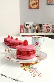 Recette De Macaron Facon Ispahan Recette Macaron Desserts A L Assiette Recette Macaron Framboise