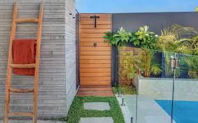 Raising hens has gone from i had to go before the zoning board to get permission to have the hens, says hoffmann. 6 Ways To Landscape For Privacy Principal Landscapes Perth Wa