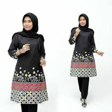 Yang mana hanya berfungsi hanya untuk pelengkap penampilan saja. Jual Baju Kerja Kantor Wanita Modis Terbaru Lazada Co Id