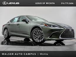 Edmunds also has lexus es 350 pricing, mpg, specs, pictures, safety features, consumer reviews and more. The All New 2019 Lexus Es 350 It S Here Lexus Of Wichita