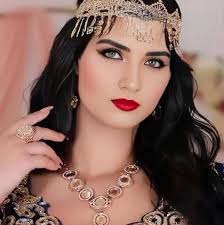 أحصنة هزازة 🦄🐴و متلها فيلة 🐘 بتنفك القاعدة بيصير دفش دواليب العاب حلوة  ومسلية وبياخد زاوية ببيتك بأرضو مالو مساحة ولا في لبكة 😉 توصيل ضمن دمشق  وشحن للمحافظات