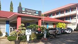 Sma negeri 1 tanete rilau berubah nama menjadi sma negeri 3 barru setelah proses pengalihan dari pemerintah daerah ke pemerintah provinsi pada awal tahun 2017. Sma Negeri 3 Padang Wikipedia Bahasa Indonesia Ensiklopedia Bebas