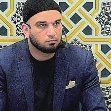 Everyone is talking about Amer the Libyan. A young Libyan man named Amer  Al-Mahdi Al-Qadhafi Went to the airport to travel to Saudi Arabia for Hajj.  He had a security issue related