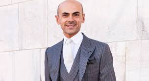 Care amiche, stasera non mancate con una nuova puntata di #abitodasposacercasi enzo miccio. Enzo Miccio Collezione Di Abiti Da Sposa 2021 La Sfilata