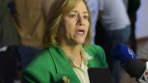 Una estudiante es internada tras recibir golpiza de compañeras en liceo de  Santiago