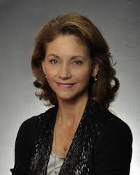 Leeann Martin's Instagram, Twitter & Facebook