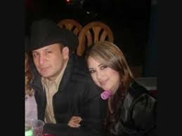 Nataly, la mujer que vincula a Julión y Valentín Elizalde