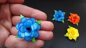 Taschentücher gibt es als waschbare stofftaschentücher oder als papiertaschentücher, die nach dem gebrauch entsorgt werden. Rosen Basteln Mit Papier Kleine Blumen Als Diy Deko Geschenk Bastelideen Muttertag Youtube