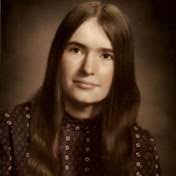 Howard Bessette's Instagram, Twitter & Facebook