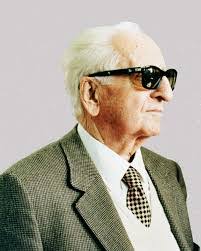 Michael Applebee's Instagram, Twitter & Facebook