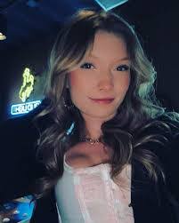 Kay Monroe's Instagram, Twitter & Facebook