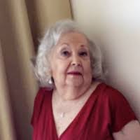 Charlotte Comstock's Instagram, Twitter & Facebook