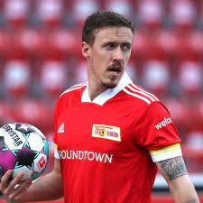 Und sie hat tatsächlich ja gesagt! Union Profi Kruse Verteidigt Freundin Gegen Hasskommentare Stern De