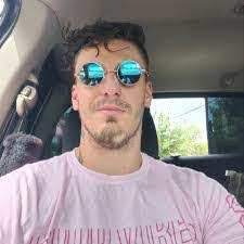 Phillip Whitley's Instagram, Twitter & Facebook