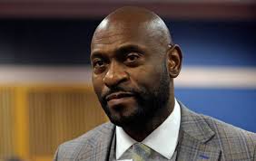 Fulton DA testifies in hearing over Trump case conflict