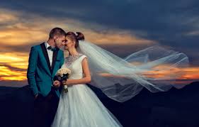 That was the plan, only for it to be derailed by an unprecedented marriage proposal from her murderer in the. What Happens To Your Credit When You Get Married Credit Com