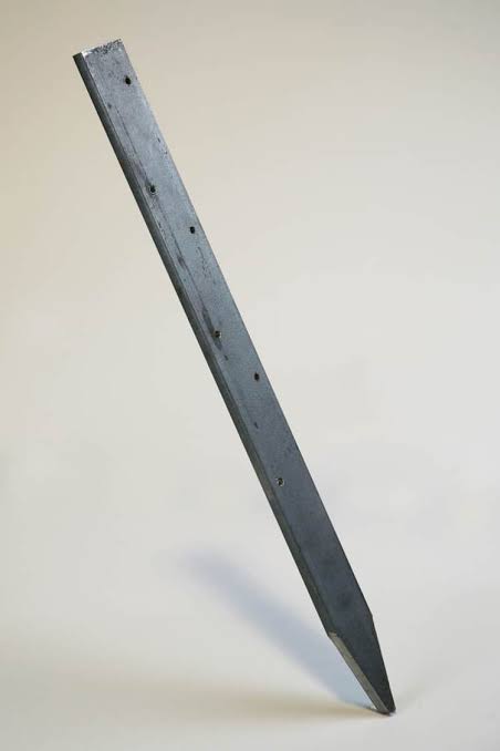 3/8" x 1-1/2" Flat Nail Stake - "FB" V Point