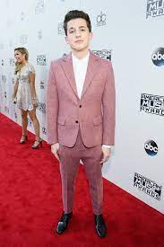 See All The Stars On The Amas Red Carpet Charlie Puth Celebrity Photos Celebrities