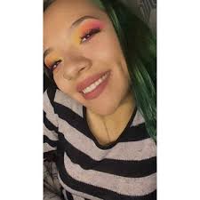 Sandra Borja (@sandy_raephy)