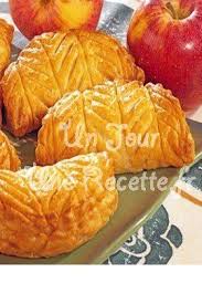 Hummm Chaussons Aux Pommes Express Et Faciles La Recette Du 17 Octobre Sur Un Jour Une Recette Recette Chaussons Aux Pommes Recette Chausson Aux Pommes Recette