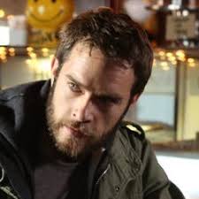 Unfabulous Cast & Crew