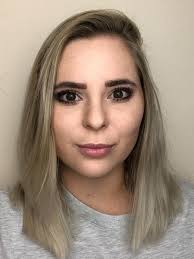 Anna 'Anja' Vinogradova, Maskenbildnerin, Frankfurt