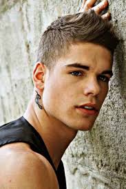 With these questions in mind, here a few of the stylish hairstyles for men popular in 2015. Messy Mens Haircuts Long On Top Novocom Top