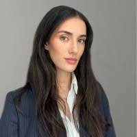 Alicia Maillet's Instagram, Twitter & Facebook