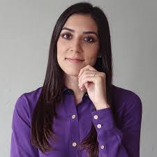 Jennifer Studer's Instagram, Twitter & Facebook