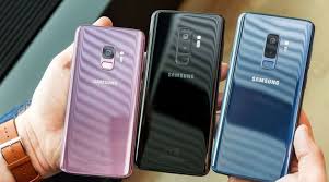 Samsung J Serisi Telefonlarina Iki Yeni Model Daha Ekledi Resmen Tanitilan Samsung Un Yeni Akilli Telefonlari Samsung Galaxy J6 Plus Ve Samsung Galaxy J4 Plu