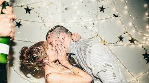 Plenty of People Will Hook Up in Public This New Year's, and We Don't Mean  Kissing | Glamour