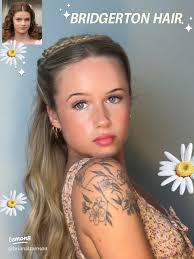 Mamma Mia Inspired Wavy Hair Ideas 🌸✨