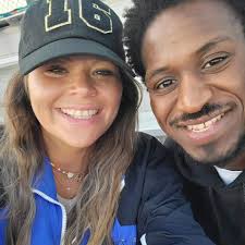 We're still not sure how 2026 Klein Cain High School 3B Chance Kirtley made  this catch in foul territory. 🤯 The Hurricanes went