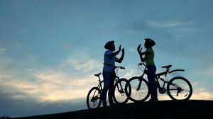 Sedang mencari gambar kartun muslimah couple terbaru? Kiss Of Romantic Young Couple Stock Footage Video 100 Royalty Free 1008723473 Shutterstock
