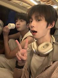 Stardust Trainee Pics