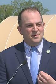 Irondequoit town supervisor stepping down earlier than planned