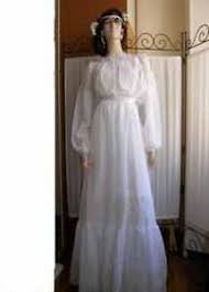 Moda anni 70, capi hippie: Vestito Da Sposa Anni 70 Completo Di Coroncina Fiori Tutto Originale Ebay