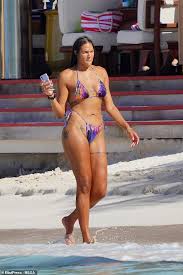 Opals star liz cambage has hit back at the 'lies' that have emerged regarding her conduct and has explained why she felt it was best to withdraw cambage withdrew from the opals team for the tokyo games last friday citing mental health concerns amid allegations of a series of incidents at. Freedomroo Basketball Star Liz Cambage Dons A G String Bikini In St Barts Australiannewsreview
