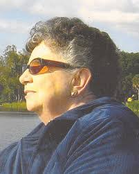 Lois Casper's Instagram, Twitter & Facebook