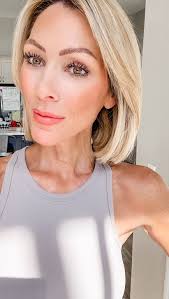 You don't need to eat just chicken and rice to lose weight 🤯🤯 I mean  personally I do love some jasmine rice, grilled chicken, and veggies, but I  digress 🤣🤣 It's a