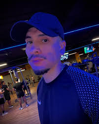 Henry Rossi (@_charles1998) • Instagram photos and videos