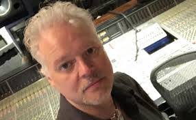 Mark Capps's Instagram, Twitter & Facebook